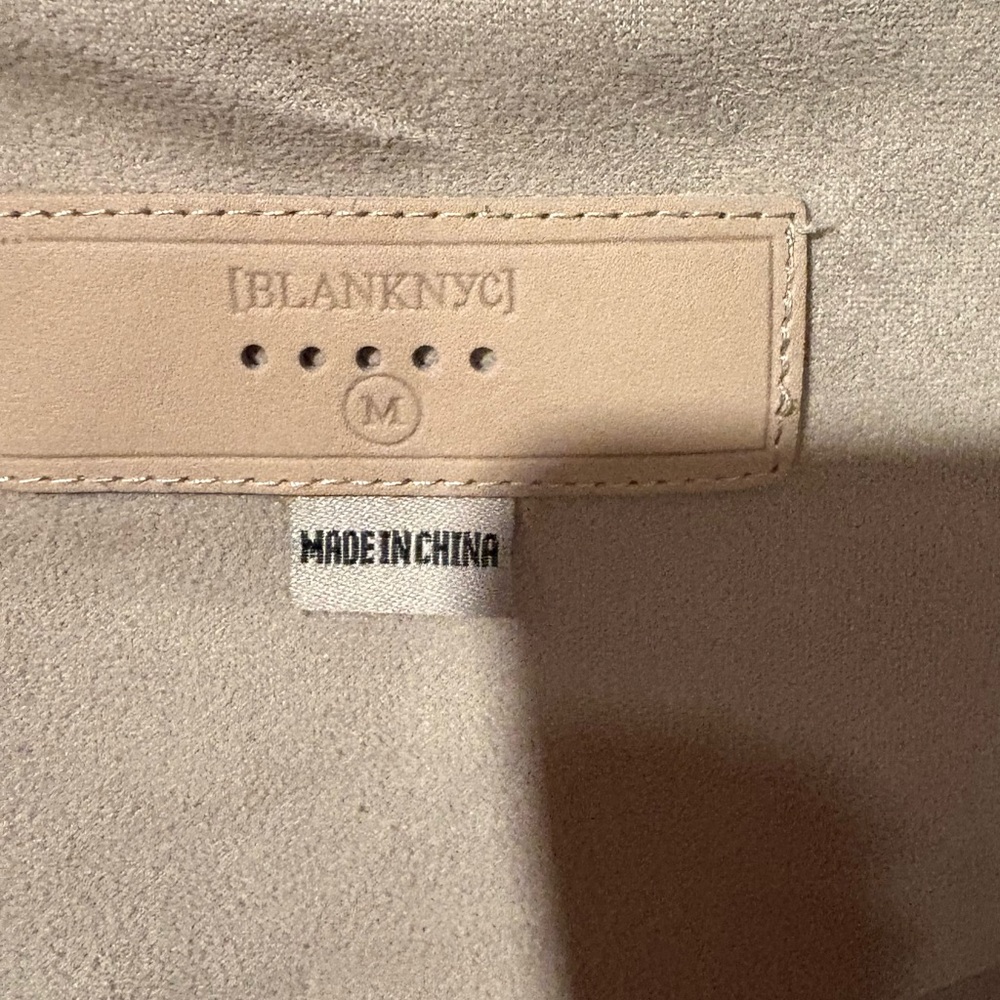 Blank NYC Waterfall Collar Blazer Beige Drape Front Faux Suede Jacket size small - Picture 9 of 12